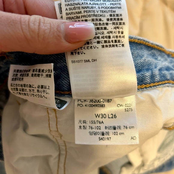 Levi’s Women’s 501 Jeans Size 30 - Picture 4 of 6